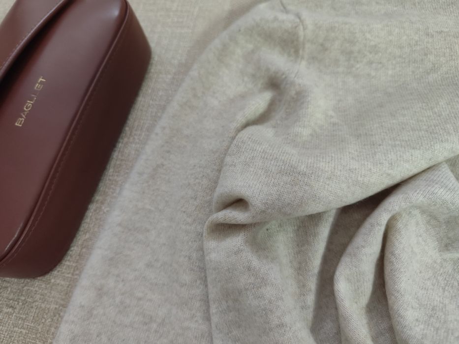 Кашеміровий гольф водолазка