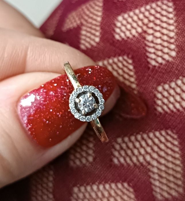 Pierścionek złoty z brylantami 16,1 mm