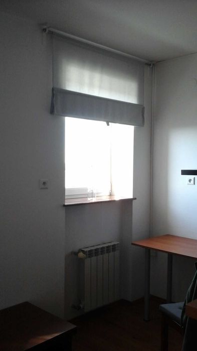 Do wynajęcia od 01.10. umeblowana kawalerka w wieżowcu przy Krowoderskich Zuchów