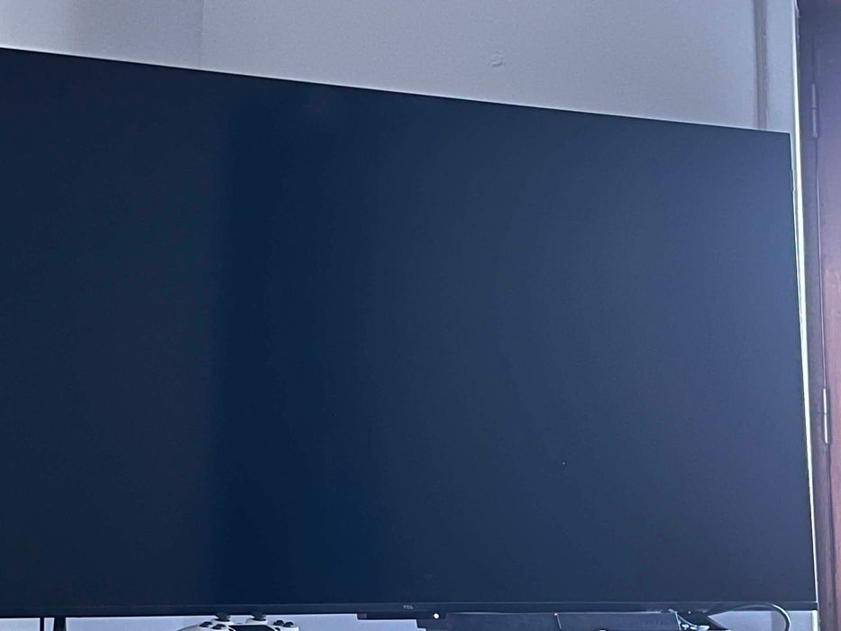 Televisão TCL NOVA