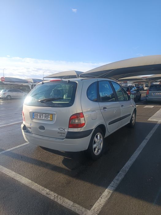 Renault Scenic 1.4 16v foto 2