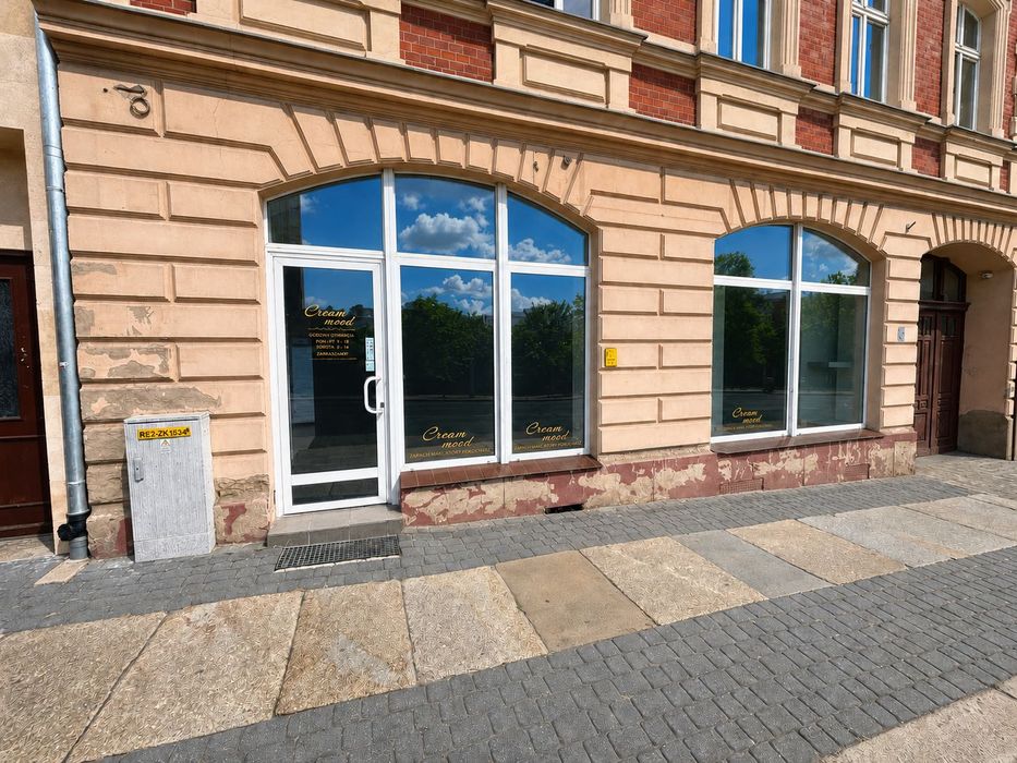 Lokal handlowy 83 m² Reymonta witryny