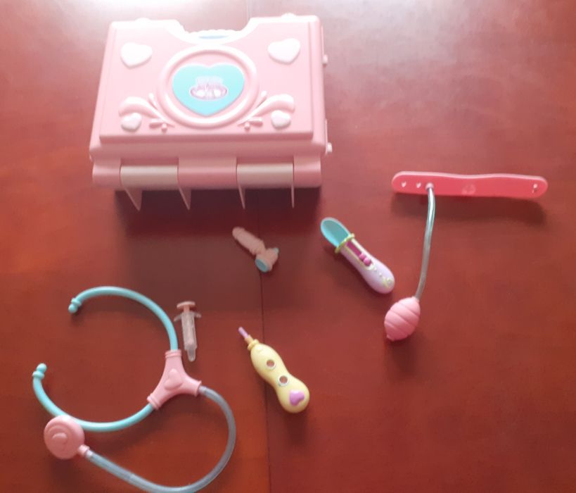 Zestaw medyczny do lalki Baby Annabell
