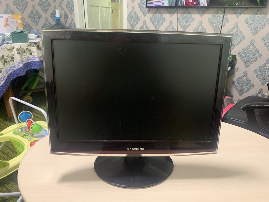 монітор Samsung 19”