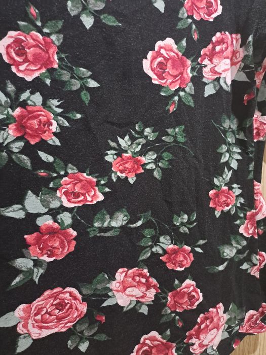 (38) Bluzka damska r.M