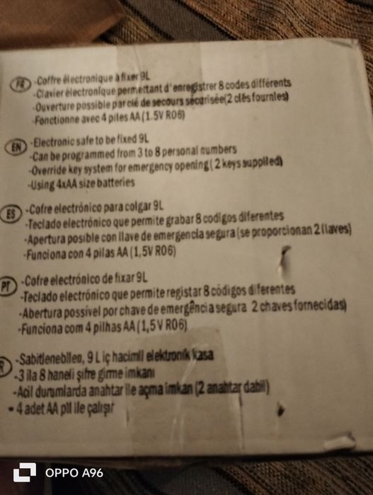 Vendo cofre nunca usado ainda embrulhado