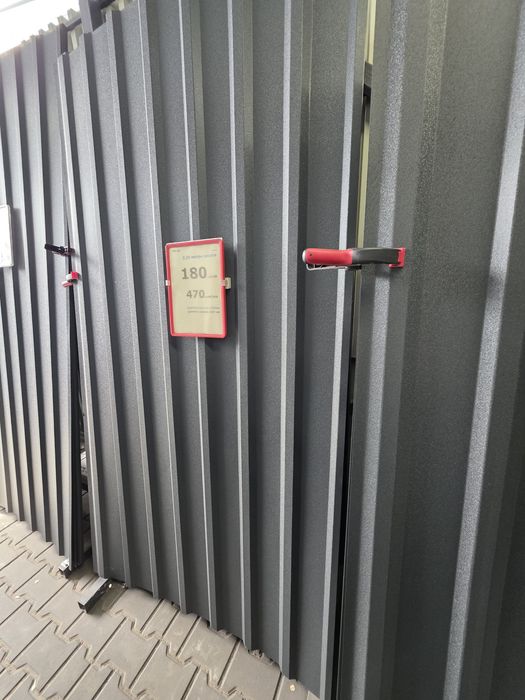 Профнастил в наявності, фото реальні - приїхав та купив - єдине що розбирають