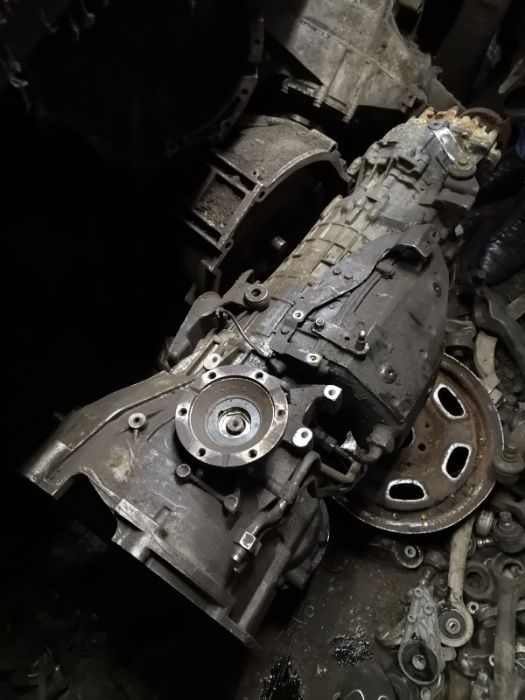 Коробка передач Audi V8 3.6 AYU