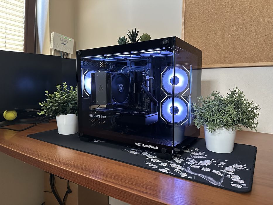 | RTX 5070 | 32 GB RAM | R5 5600 | 1Tb M.2 | Czarny Komputer Gamingowy