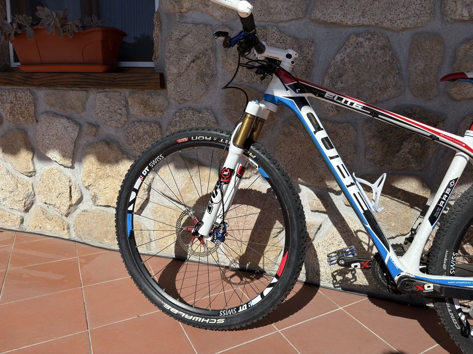 Cube Elite Super HPC 29 Carbono