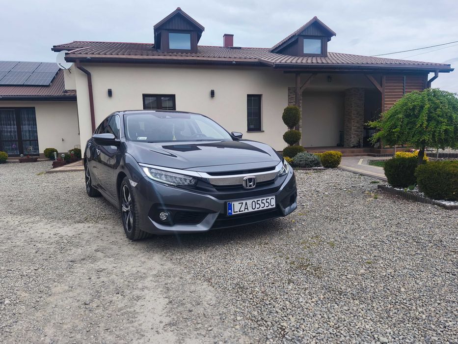 Honda Civic X 1.5 Executive- Polski salon - Bezwypadkowy