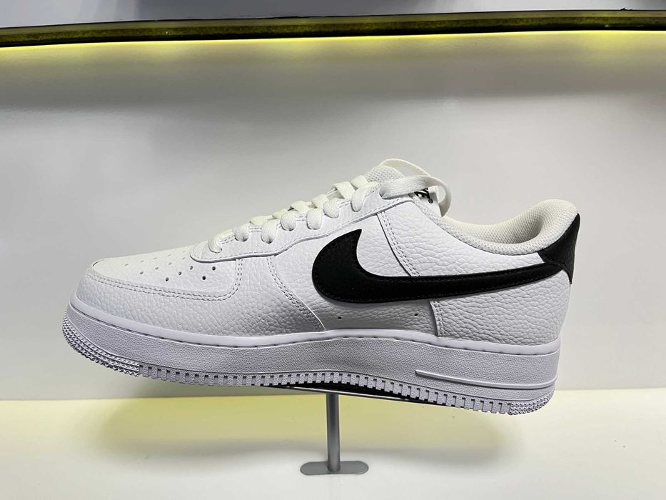 Кроссовки Nike Air Force 1 07 (CT2302-100) оригинал