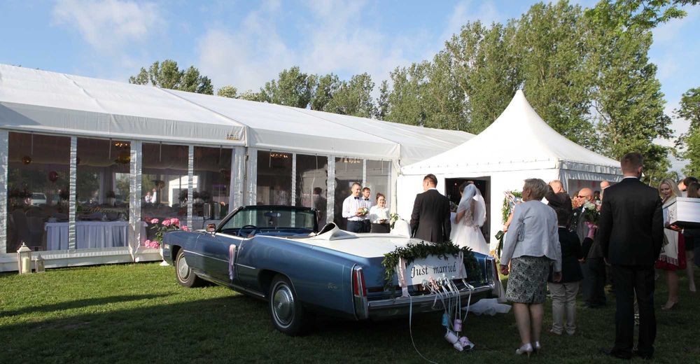 namiot weselny z podłogą dla 70-100osób