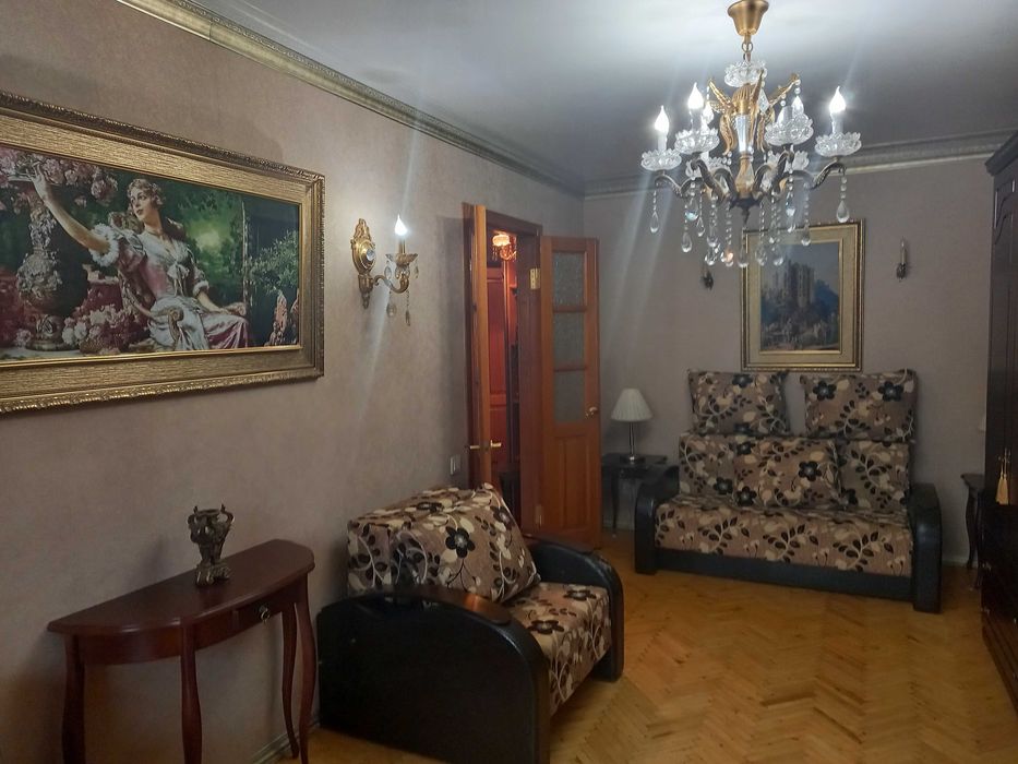 Продам 1 к. квартиру Центр pp4