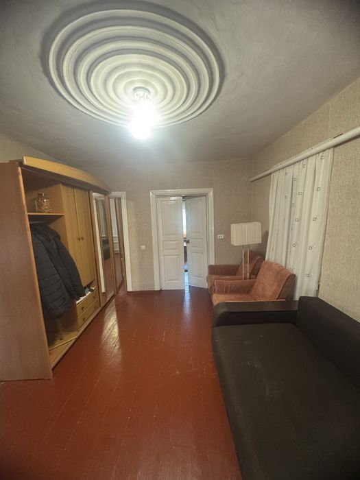 Продаж будинку р-н 40 магазин