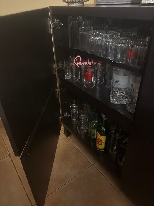 Móvel aparador Ikea