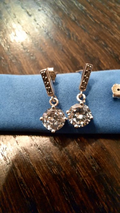 Srebrne kolczyki z cyrkonia