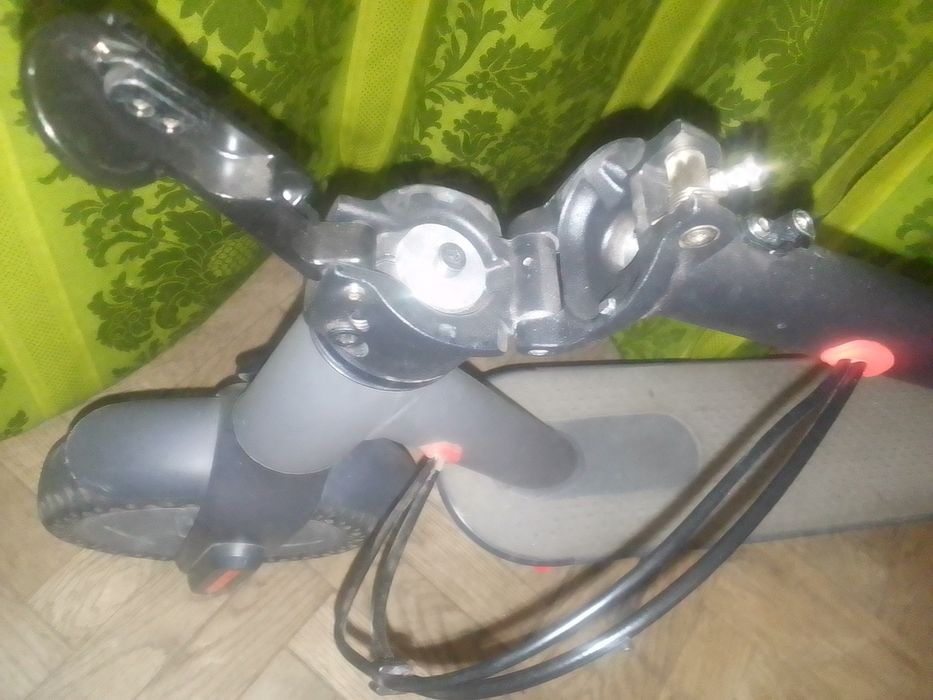 Електро самокат, м365 найн бот