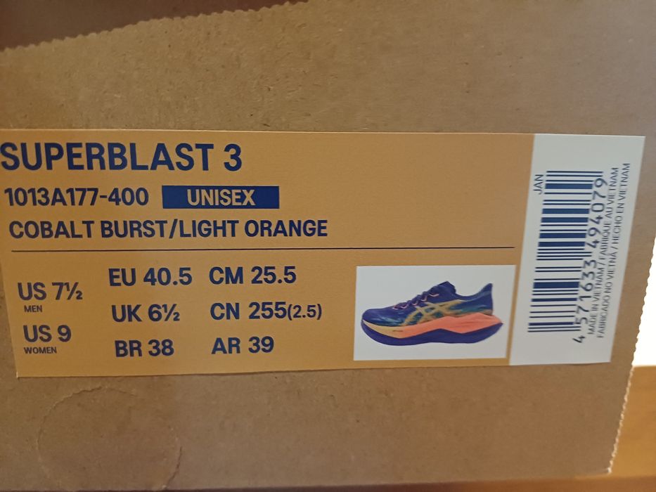 Buty Asics Superblast 3 Cobalt Burst U Kobaltowo-Pomarańczowe
Buty do