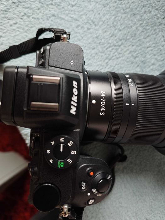 Nikon Z5 + 24-70 f:4 S
