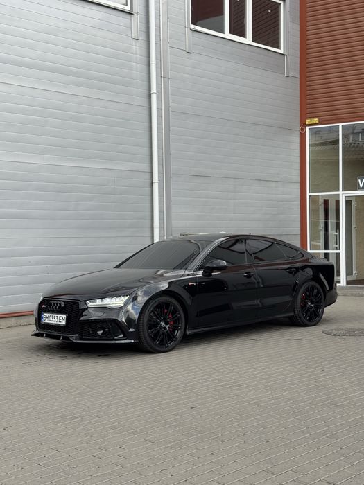 AUDI A7 3,0 RS7 look