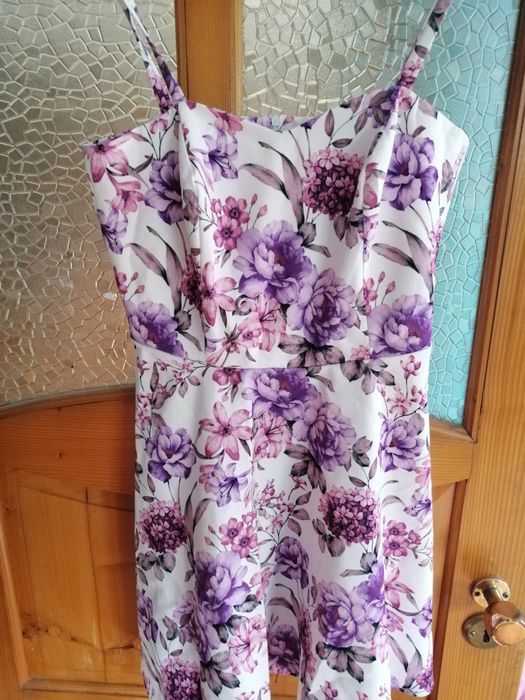 Sukienka w kwiaty xl