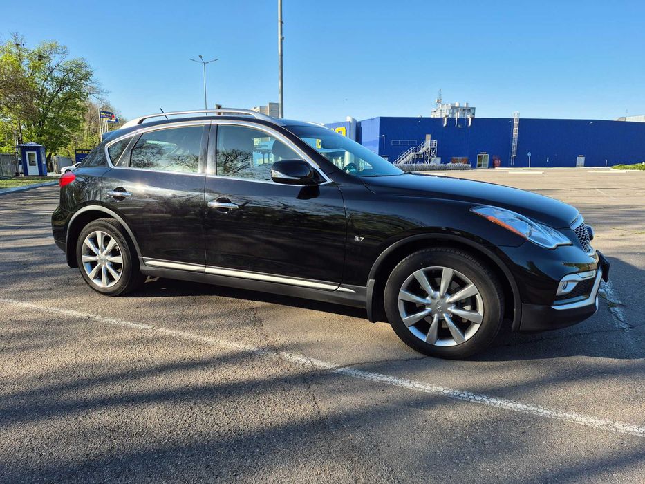 Продаю Infiniti QX50 2017
