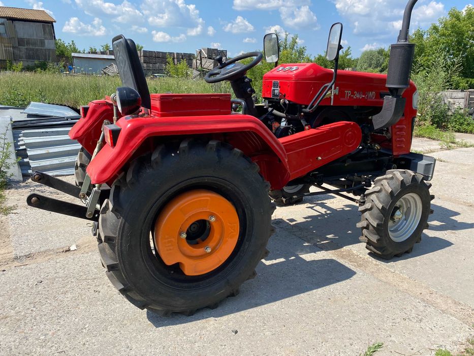 Мінітрактор SHIFENG SF 240 LR Передній радіатор Блокув.дифференціалу