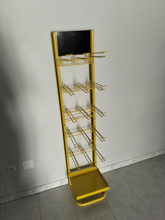 Expositor 1.60x35 Amarelo