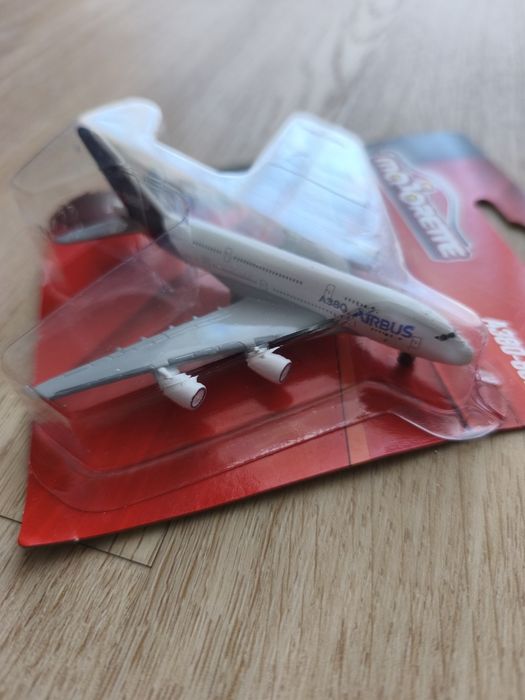 A380-800 металева модель літака