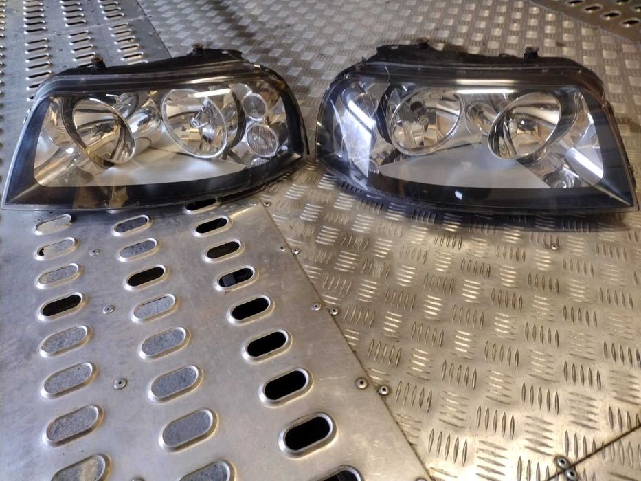 Seat Alhambra Sharan lampa przednia przód oryginalna prawa lewa ładna