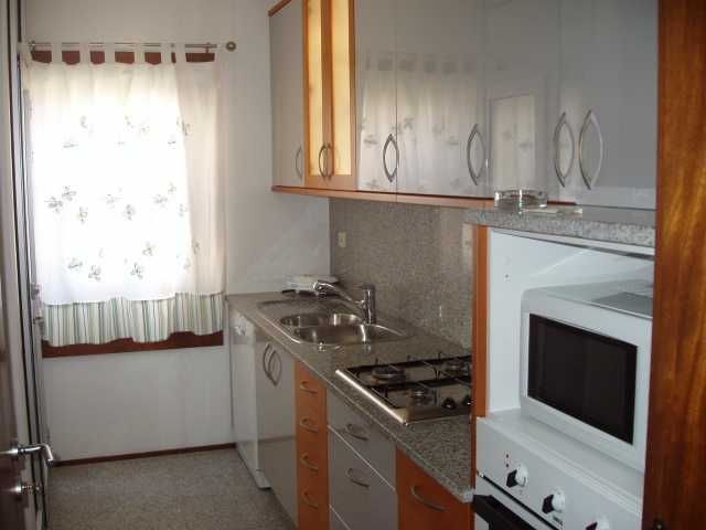 Arrenda se Apartamento Mobilado T1 VARANDAS DA FOZ PORTO