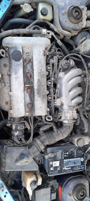 Продається мазда 323