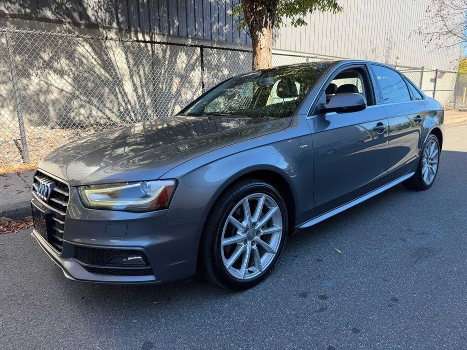 Audi A4      2015