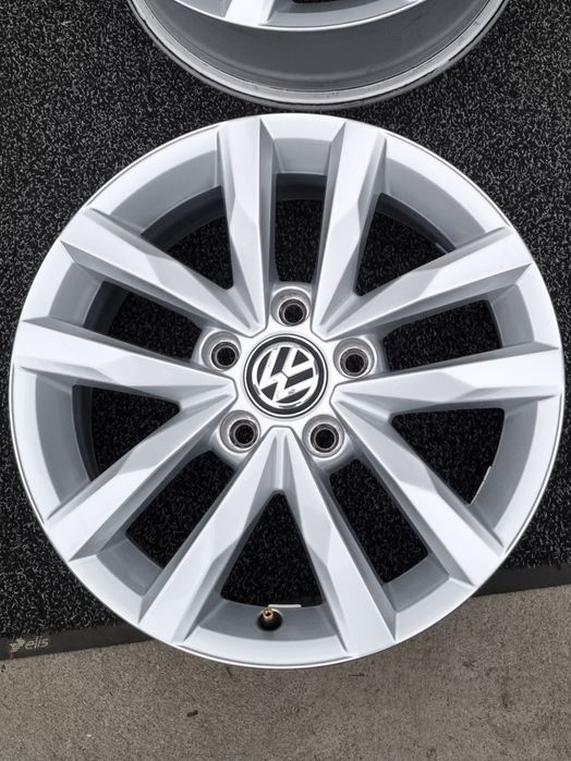 Felgi Alu 16" VW Touran Golf V VI VII Sportsvan Caddy 5x112 Oryginalne