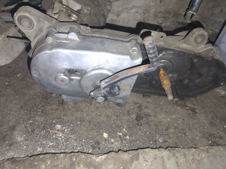 Продам блок Сузуки 2  торг