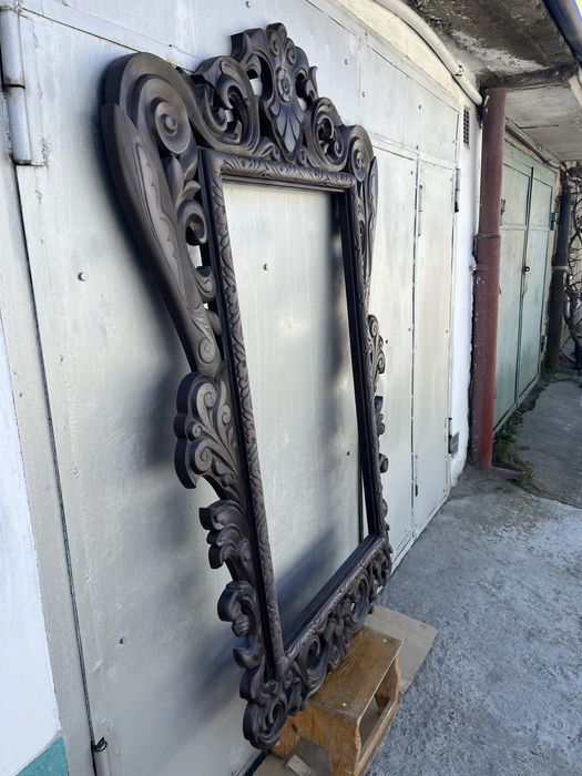 Рама дзеркальна ручна робота