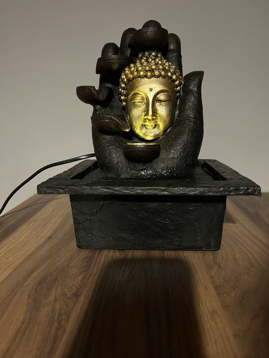 Fontanna ogrodowa domowa budda