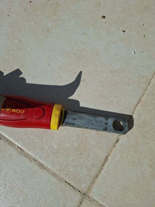 Outils Wolf - Cabo, vassoura relva e capinador/3 dentes  espatulados