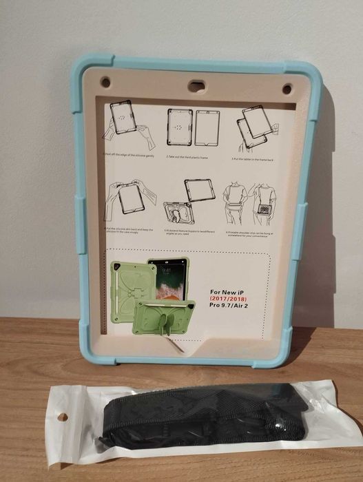 Etui na tablet iPada gen5.6  9.7cala 2017/18 Case Obudowa