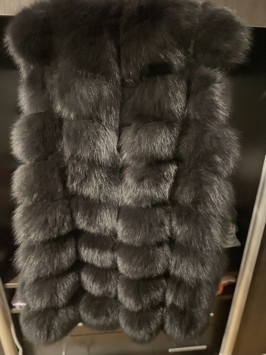 Хутряна жилетка із хутра песця