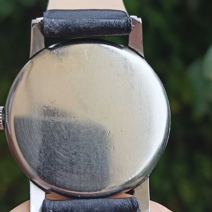 Movado cal. 125 lata 50.
