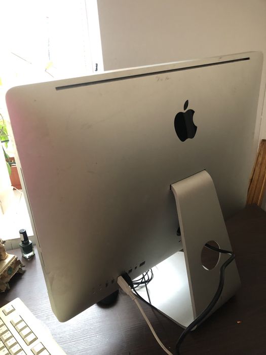 Моноблок Apple iMac A1311 21.5" Intel® Core™ i5 2400S 2.50GHz / DDR3 /