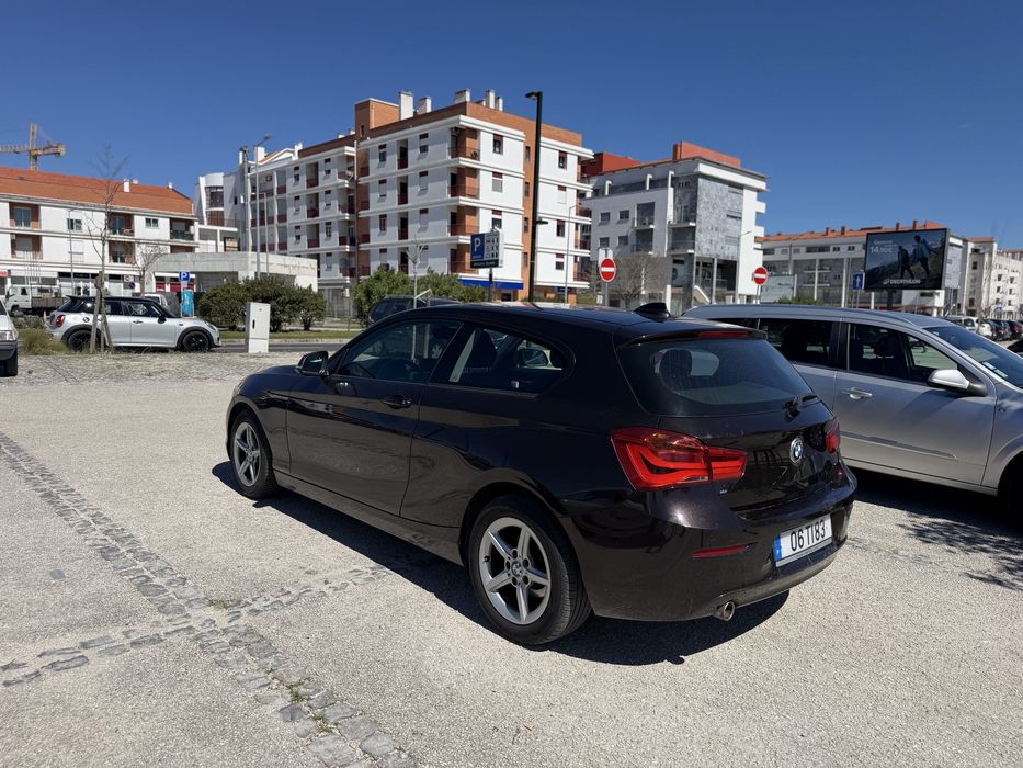 BMW  Serie 1  **Nacional**  Coupé  5 Lugares Oportunidade !