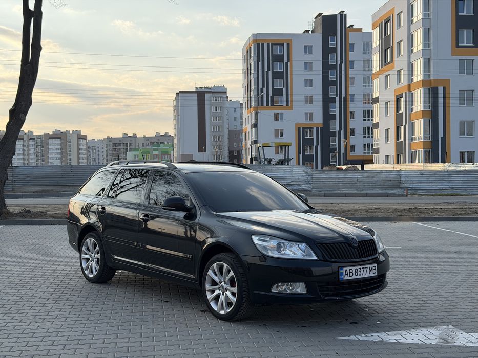 Skoda Octavia A5 FL  2012 1.6Tdi MT