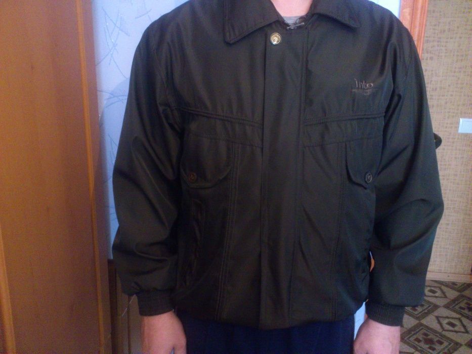 Куртка мужская черная демисезонная
