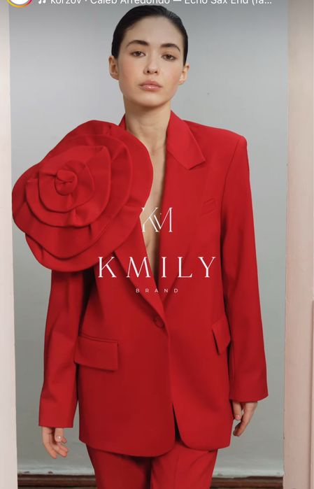 Пиджак украиского дизайнера Kmily brand. The coat gazanova