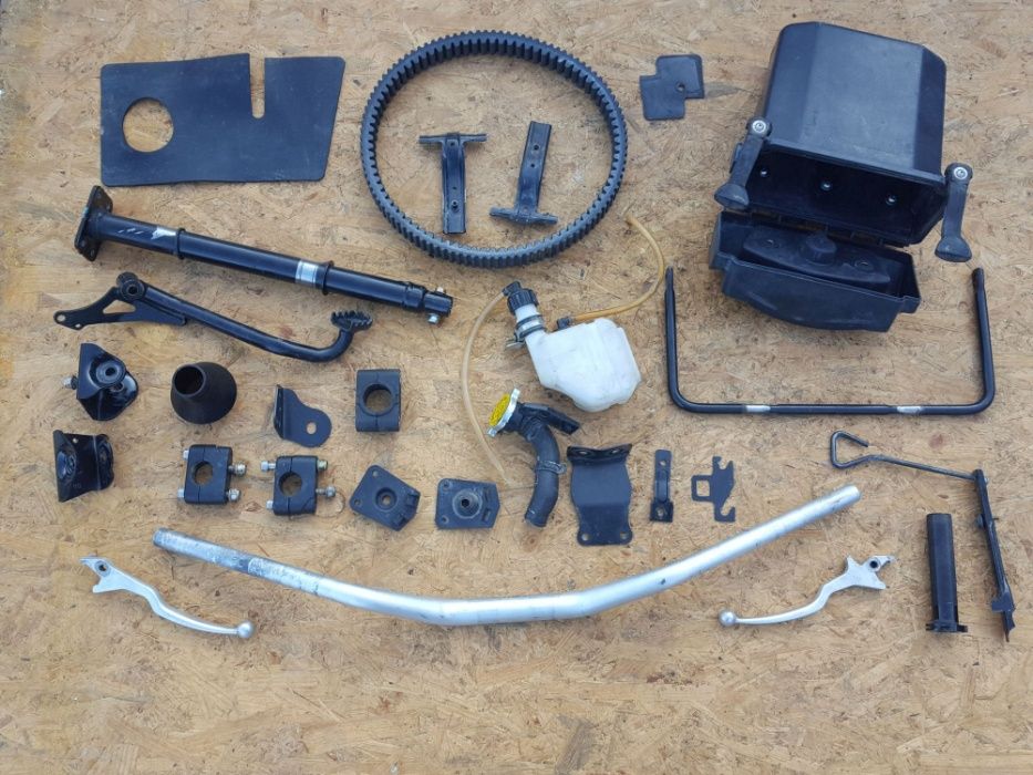 Can Am Renegade 800 G1 tarcza piasta wahacz zwrotnica kolektor kolanko