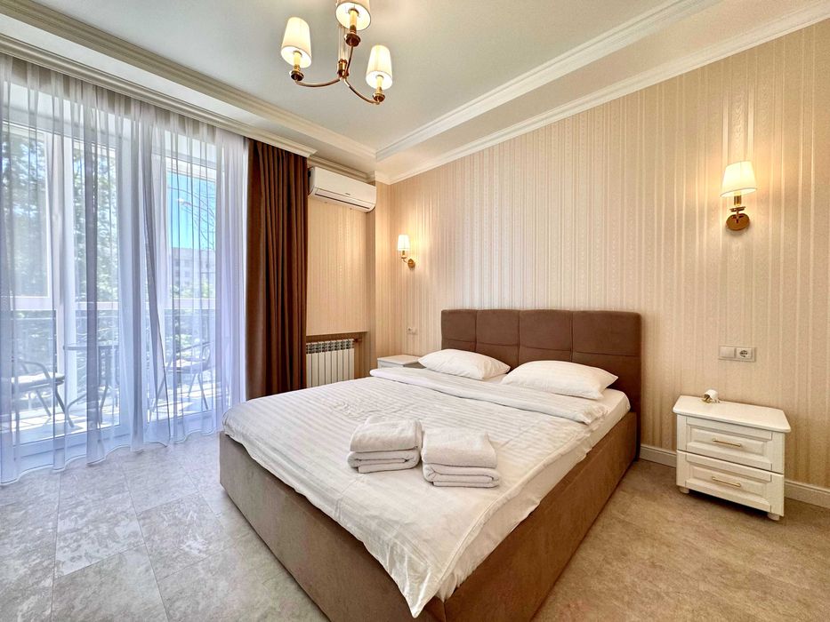 ApartPoltava Розкішна студія на Соборності, ТОП апартаменти. Банк. чек