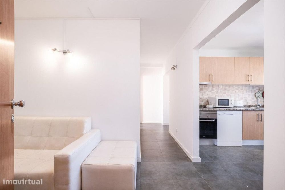 Apartamento T2 em zona do Bairro Norton Matos